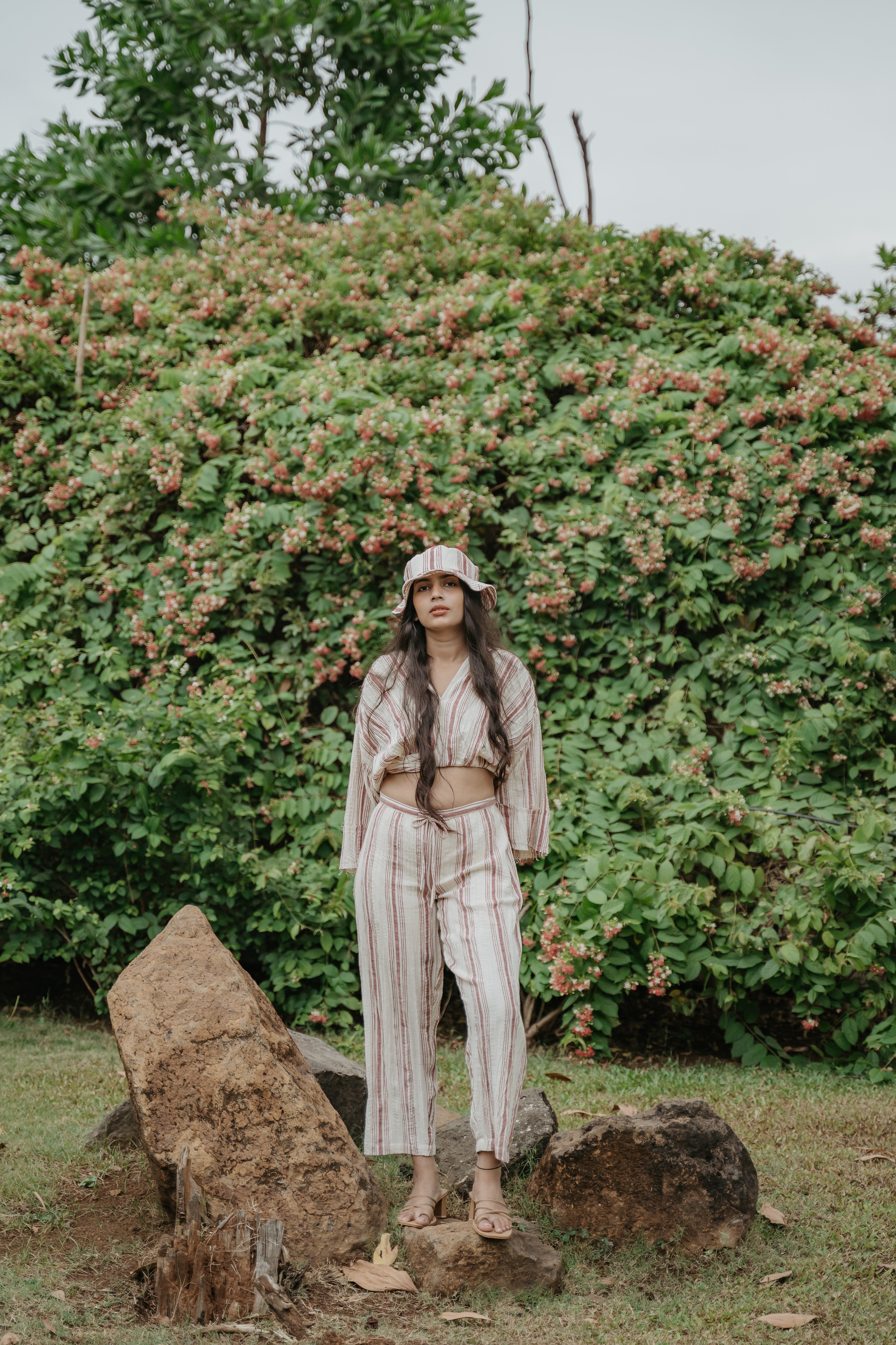 Drop Shoulder Cropped Top