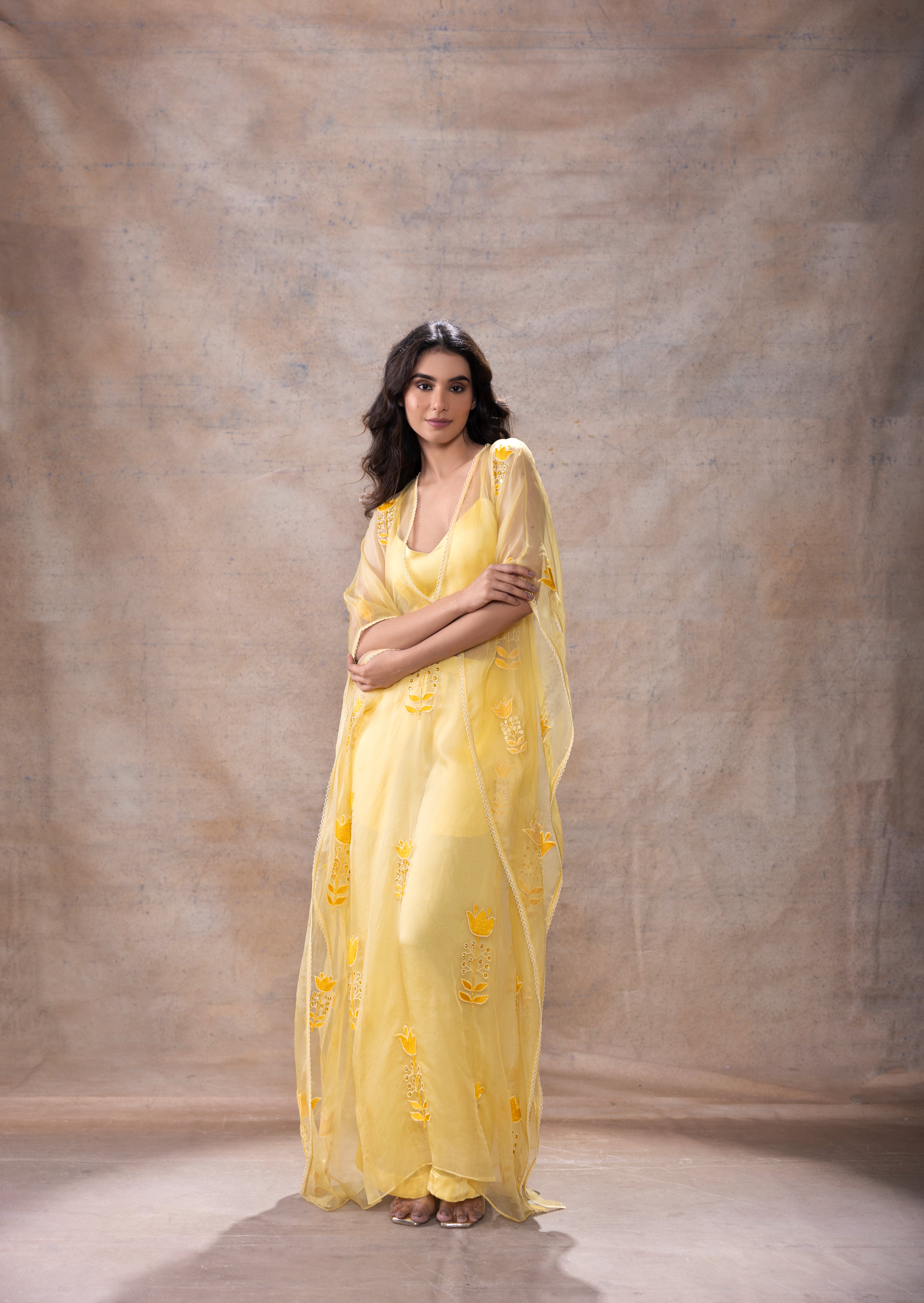 Embroidered kaftaan set